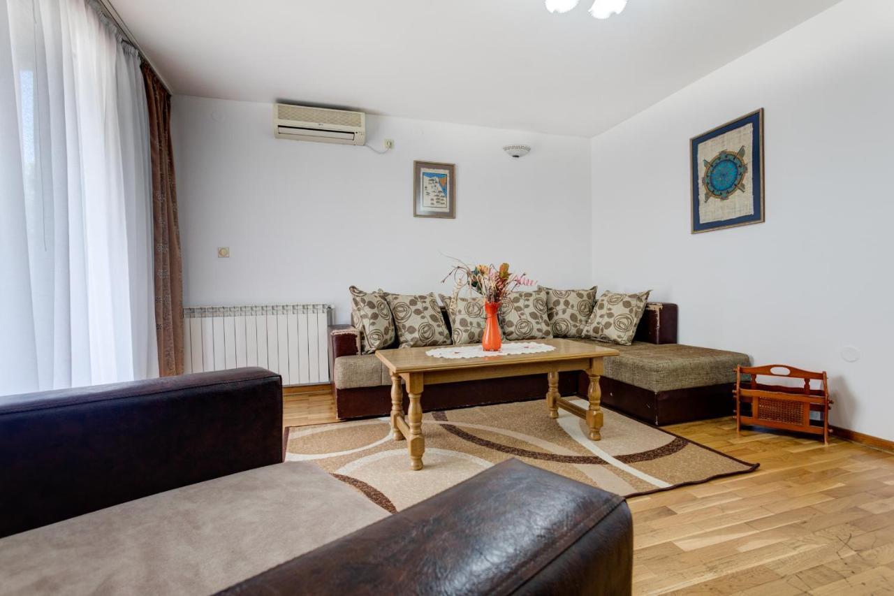 Sun Apartments Marija Budva Ngoại thất bức ảnh