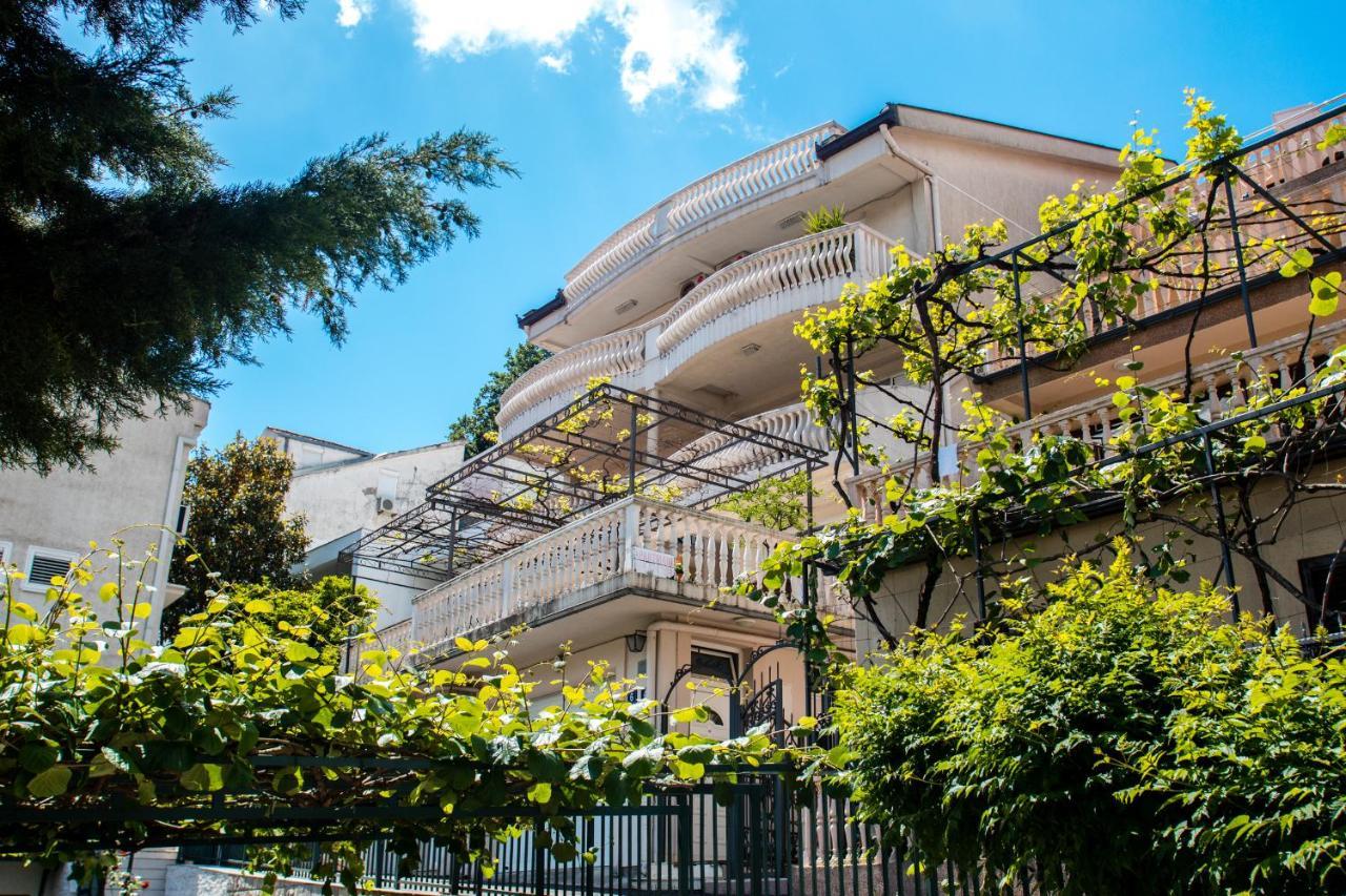 Sun Apartments Marija Budva Ngoại thất bức ảnh